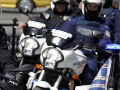 Πάτρα: Πανικός στην Οβρυά με δύο αστυνομ...