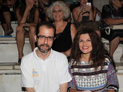 Τάνια Τρύπη