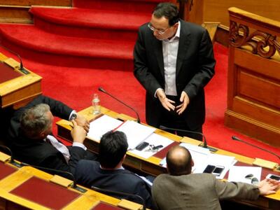 Λαφαζάνης: Υπήρχε σχέδιο εξόδου από το ε...
