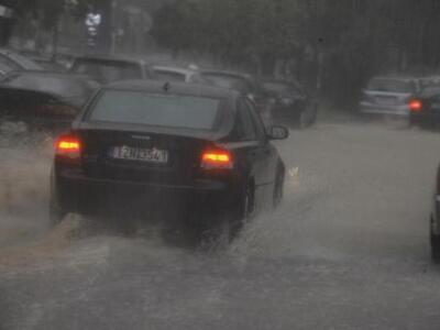 Καλοκαιρινή καταιγίδα σάρωσε την Κοζάνη ...