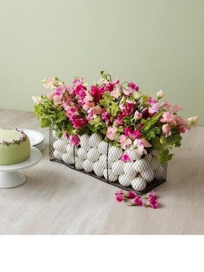 Τα αβγά γίνονται "βάση" του μπ...