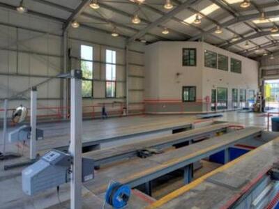 Ουρές αυτοκινήτων στα ΚΤΕΟ σε όλη την Ελ...