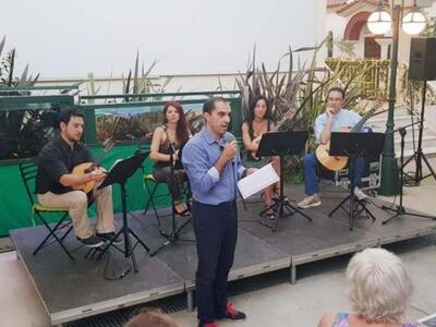 Από το δείπνο που παρατέθηκε στους εταίρ...