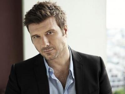 Έρχεται ο Γιάννης Πλούταρχος για μία και...