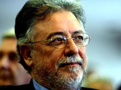 Γιάννης Πανούσης: Τα χημικά δεν είναι γι...