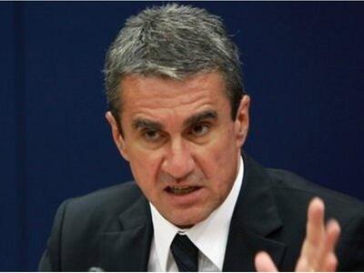 Λοβέρδος: Στις εκλογές διακυβεύεται η συ...