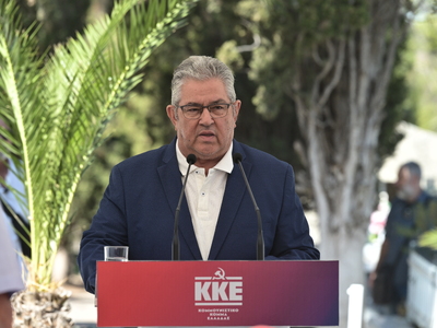 Στην Πάτρα για τις φωτιές σήμερα ο Δημήτ...