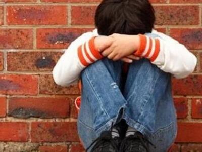 Αγρίνιο: Πατέρας σακάτεψε στο ξύλο το παιδί του!