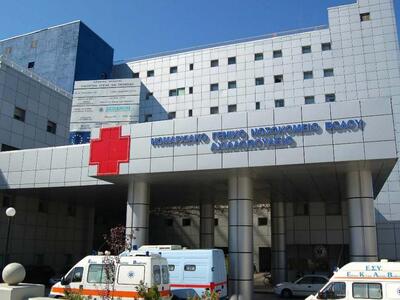 Τέντα έσωσε 45χρονη που έπεσε από το μπα...