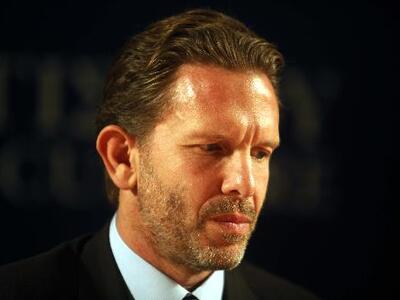 Μέλη του ΠΑΜΕ διέκοψαν συνέντευξη του Γερουλάνου