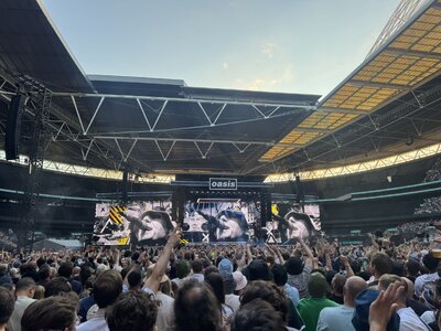 Τραγωδία σε συναυλία των Oasis: Νεκρός ά...