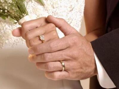 Γιατί δεν γίνονται γάμοι μετά την επόμεν...