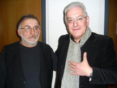 Ο Γιώργος Κοζίας με τον Θάνο Μικρούτσικο...