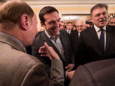 Με φανέλα του Παναθηναϊκού ο Αλ. Τσίπρας