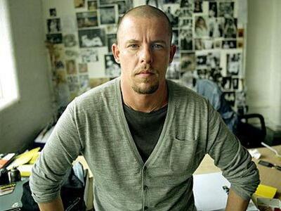 Έκθεση αφιερωμένη στον Alexander McQueen...