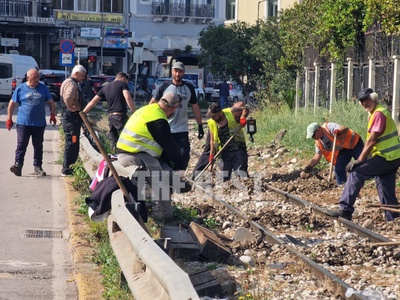 Πάτρα: Ξηλώνουν τις γραμμές του προαστια...