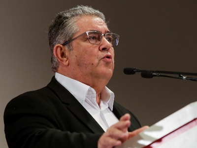 Δ. Κουτσούμπας: ΝΔ, ΣΥΡΙΖΑ και ΚΙΝΑΛ &qu...