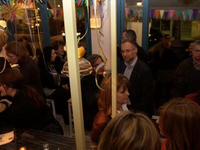 Μια υπέροχη βραδιά χθες στο Κελλάρι - Πα...