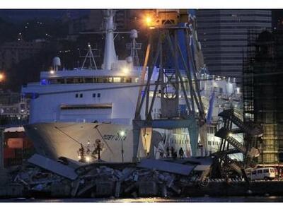Στους επτά οι νεκροί στη Γένοβα- Πλοίο έ...