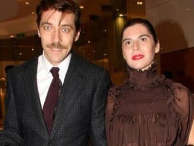 Μπρος-πίσω στην σχέση του με την Αλίκη ο...