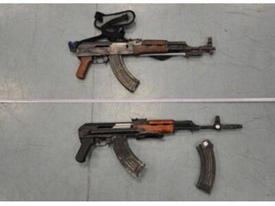 Επέστρεφε από πρόγαμο με δύο καλάσνικοφ