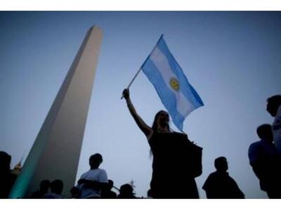 Πάει για νέα χρεοκοπία την Τετάρτη η Αργεντινή 