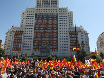 Ισπανία: Μεγάλη διαδήλωση της αντιπολίτε...