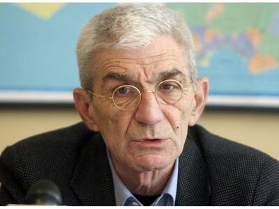 Ο υποψήφιος που θα βάλει πορνό στη δημοτ...