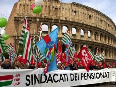 «Παγιδευμένοι» χωρίς σύνταξη 120.000 Ιταλοί 