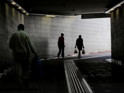 Στο 27,3% η ανεργία στην Ελλάδα - Αρνητι...