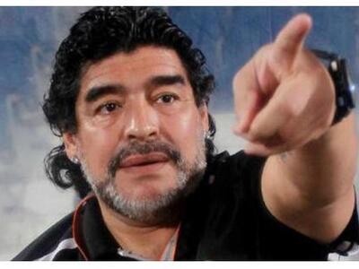 Ο Μαραντόνα πρωταγωνιστής επεισοδίου σε μπαρ