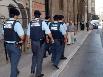 Ψωμί  - τυρί δεν είχανε... Μπαίνουν αυτό...