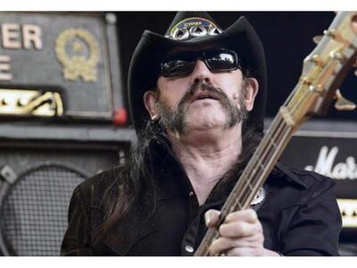 Πέθανε ο θρυλικός «Lemmy» των Motorhead