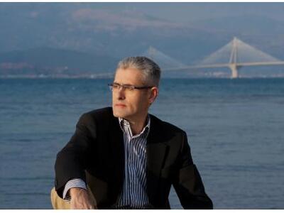 Πάτρα: Όταν οι κοινωνίες καταρρέουν, η β...