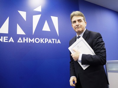 Χρυσοχοΐδης: Οι πολίτες βλέπουν κάθε 15 ...