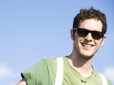 Ο Πατρινής καταγωγής Leon και η μπάντα τ...