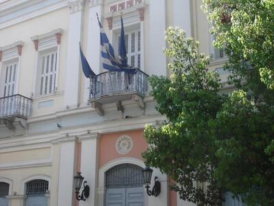 Πάτρα: Προσλαμβάνονται 426 υπάλληλοι σε ...