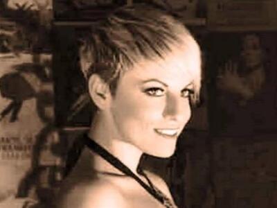 Δείτε πως η Δέσποινα Βανδή «έκοψε» την Μ...