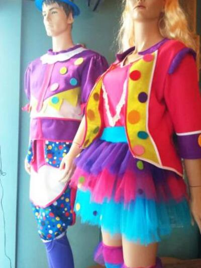 GROUP 126 - LE COMFETTI ΧΑΡΤΟΠΟΛΕΜΟΣ