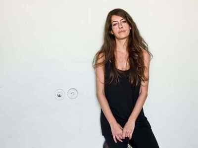 Πέθανε η Εύα Μπουντούρη, η ραδιοφωνική φ...