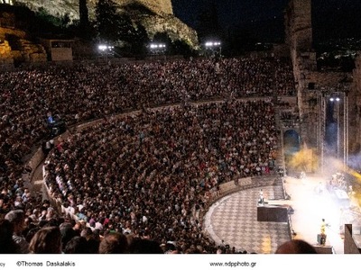 Έπεσε η αυλαία του Φεστιβάλ Αθηνών και Ε...