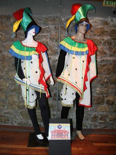 GROUP 172 - ΤΣΙΡΚΟΛΙΚΙΑ