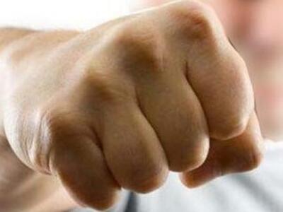 Έπεσε άγριο ξύλο σε παραλιακό μπαρ στον Πύργο