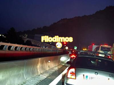 Σοβαρό τροχαίο στο τούνελ της Παναγοπούλ...