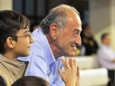 "Εκ του πονηρού..." λέει ο Από...