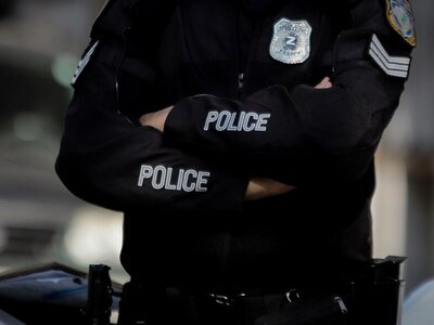 Στον Ανακριτή η 75χρονη που έπνιξε με λο...