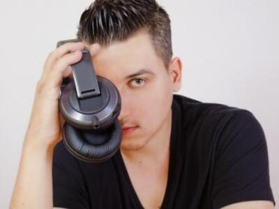 Ο γνωστός dj και ραδιοφωνικός παραγωγός ...