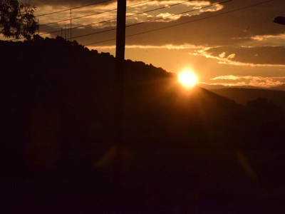 Πέμπτη με 18 βαθμούς και λίγη συννεφιά, ...
