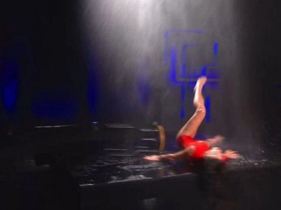 GNTM: Σοκαριστική πτώση παίκτριας στη φωτογράφιση 