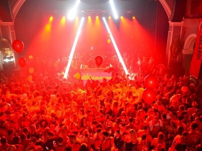 Κόκκινος Χορός: It’s in your blood